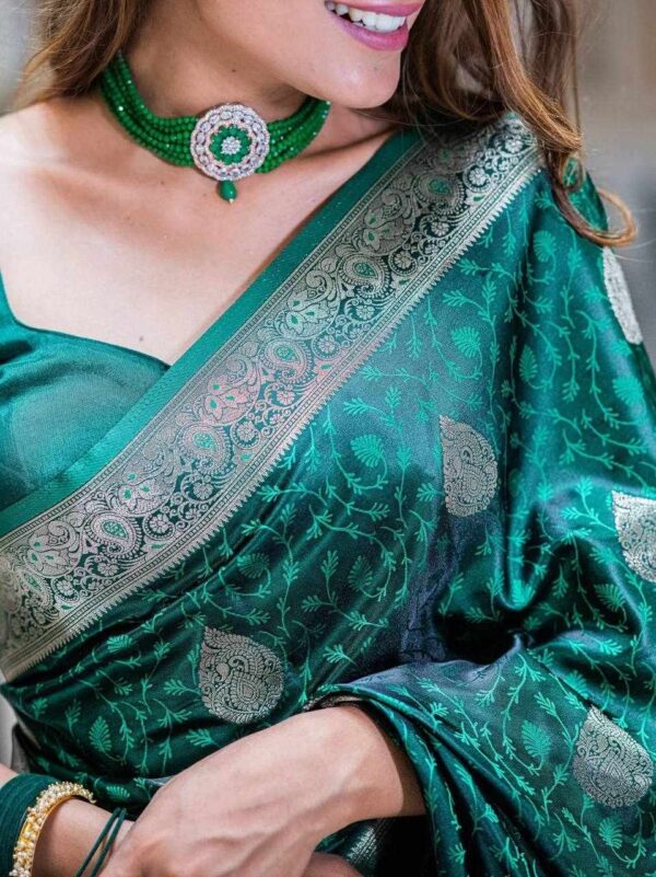 Soft Lichi Silk Saree with Jacquard Weaving (Green)